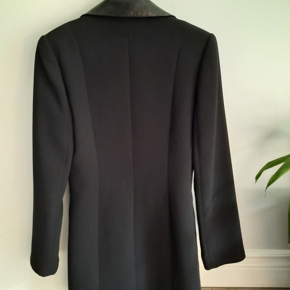 💥💥Manigance Paris, 💥 black blazer - Picture 4 of 9